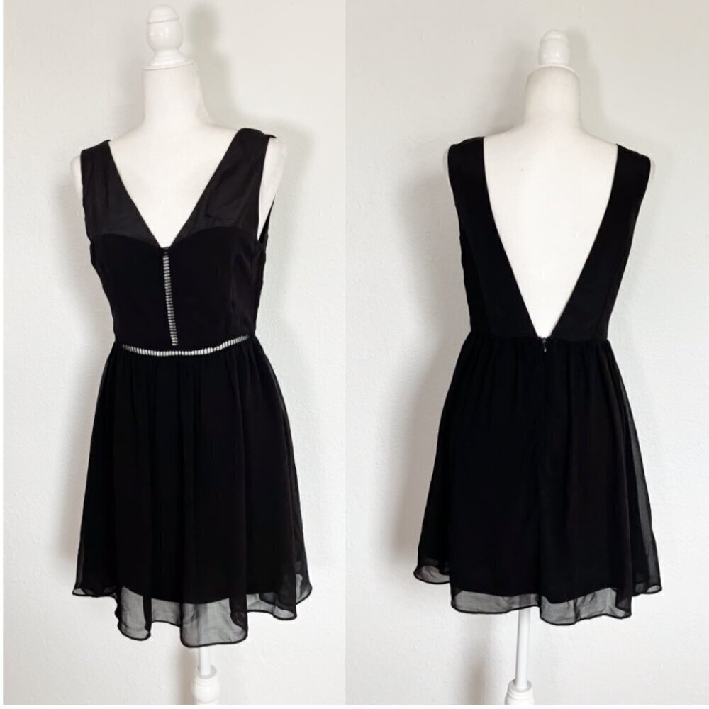 Francesca's Miami Deep V Cut Out Mini Little Black Dress Size Medium